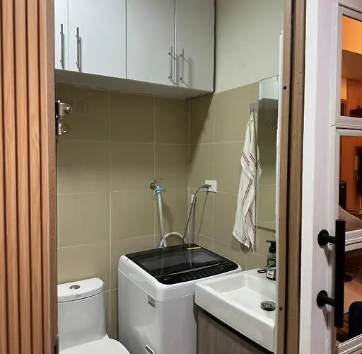 2br Unit In Smdc Shore 3 With Pool Access * Manila