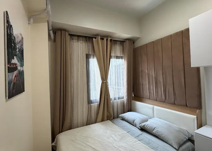 Apartment 2br Unit In Smdc Shore 3 With Pool Access
